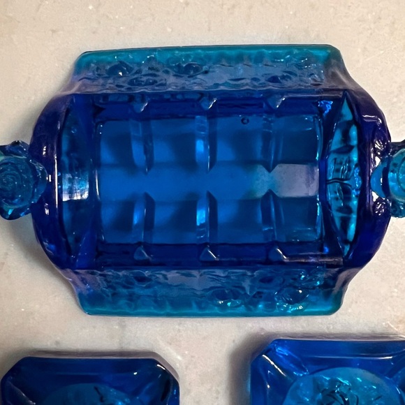 Rare- Vintage Cobalt Blue MCM Rose Pattern Ashtray Set of 4 with Matching Tray - Picture 12 of 16
